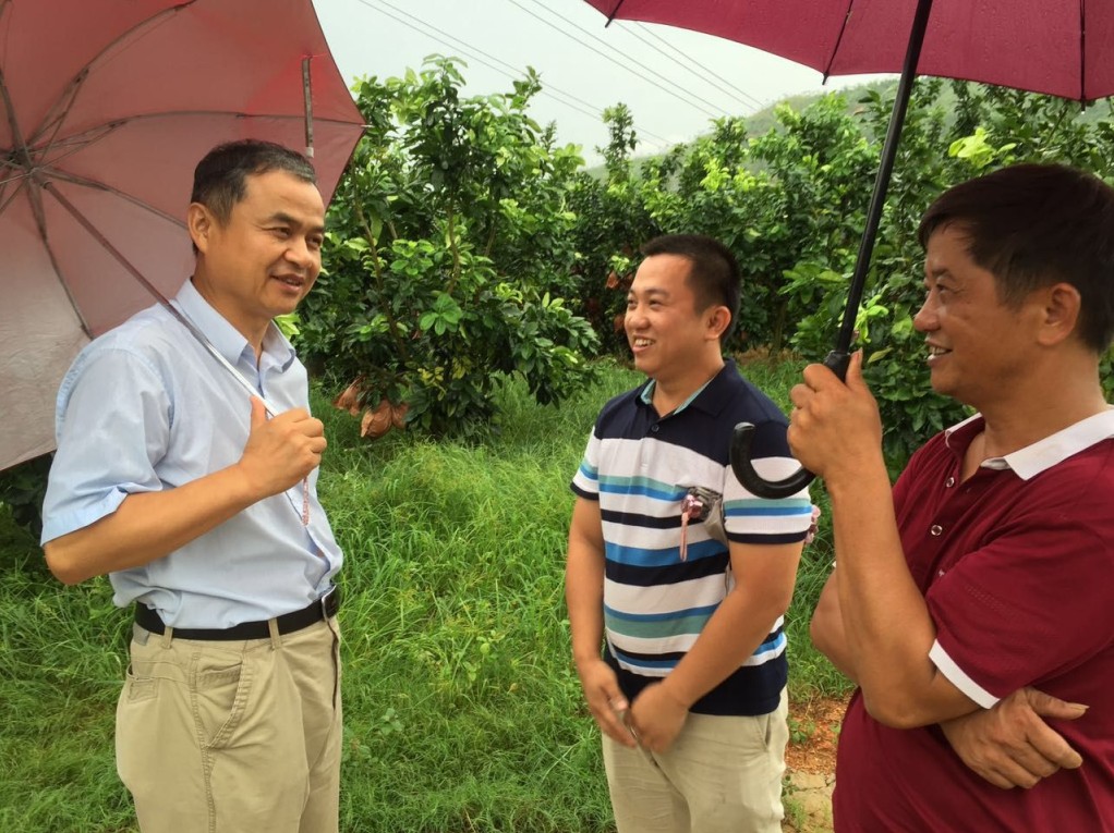 農業(yè)廳領導視察2.JPG